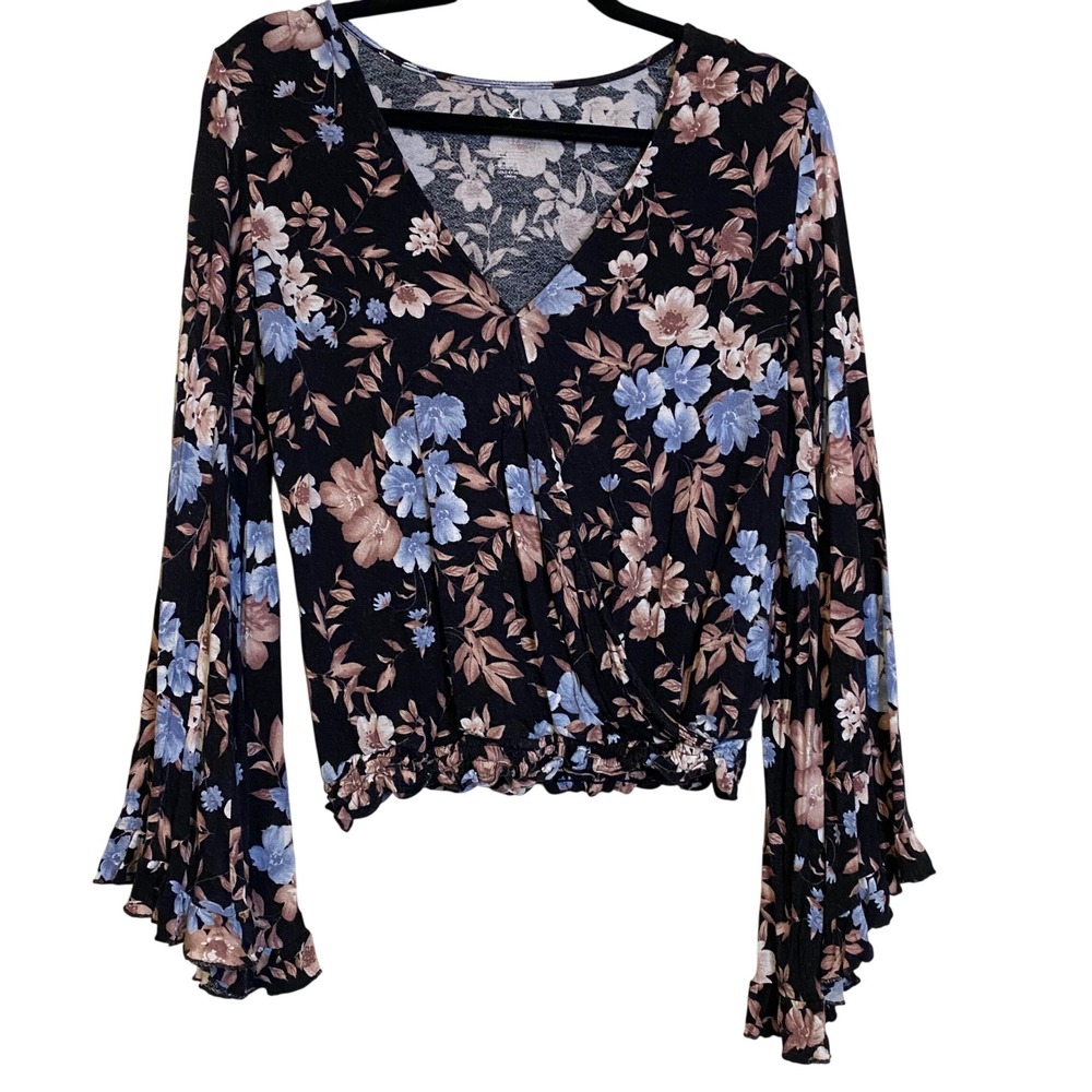 American Eagle Soft & Sexy Crepe Floral Bell Sleeve Smocked Blouse Black Small